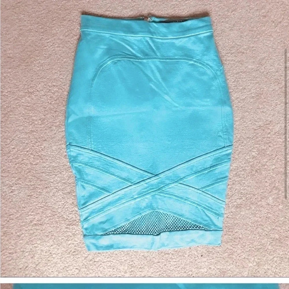 Guess Sport Mesh Pencil Skirt size XS NWT - Picture 3 of 6